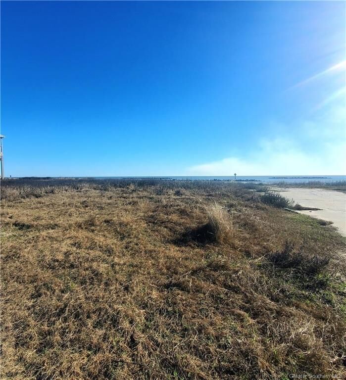 Property Photo:  117 Sarasota Avenue  LA 70631 