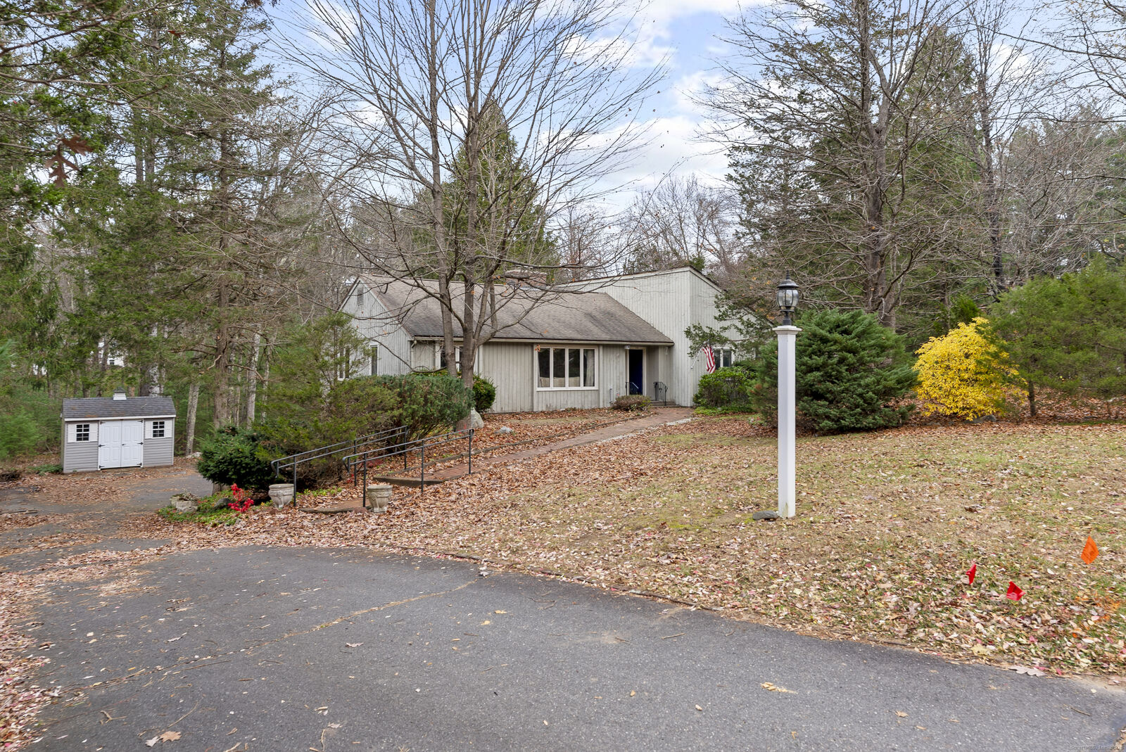 Property Photo:  114 Cold Spring Road  CT 06001 