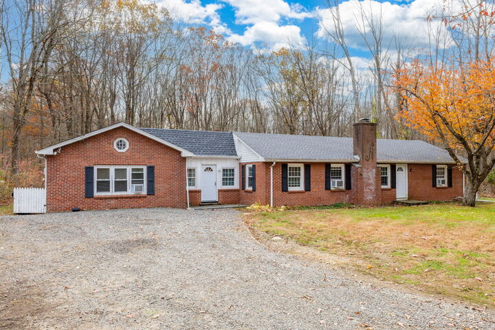 Property Photo: 9 Storrs Heights Road CT 06268