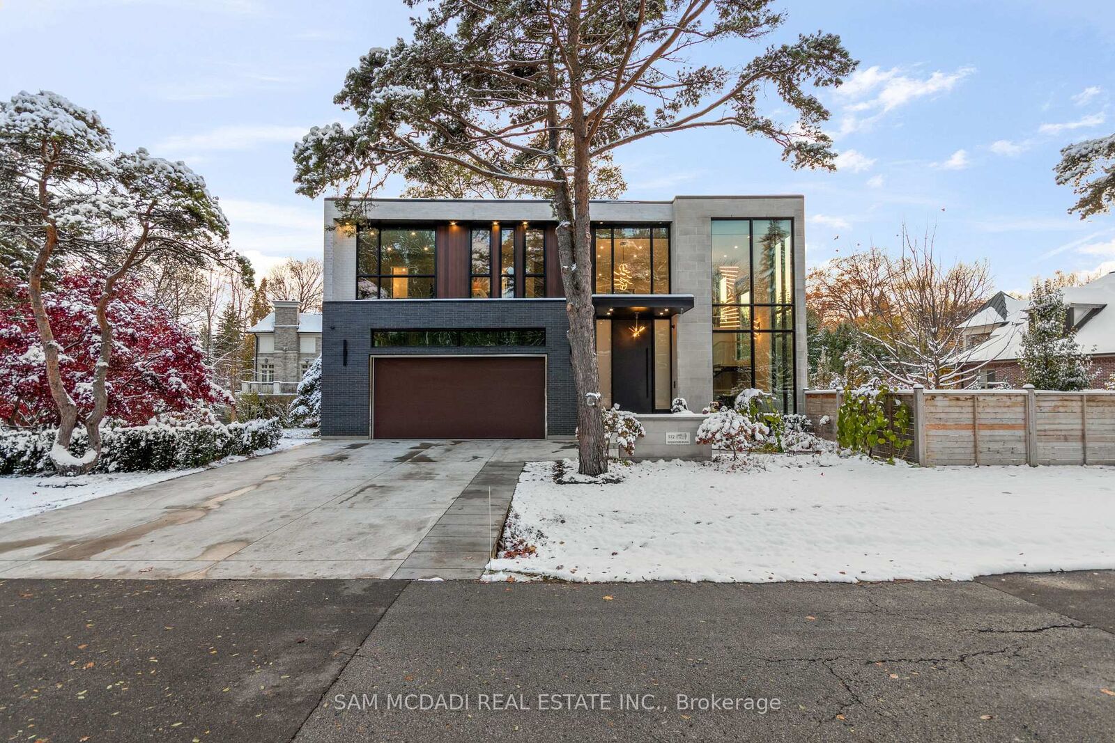 Property Photo: 112 Elton Park Road ON L6J 4C1