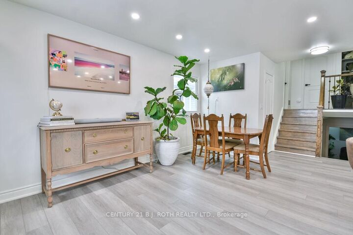 Property Photo:  69 Janice Drive  ON L4N 5N4 