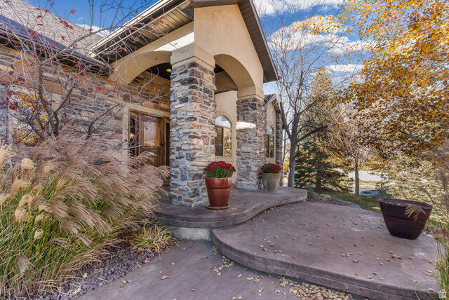 Property Photo: 14278 S Friendship Dr W UT 84096