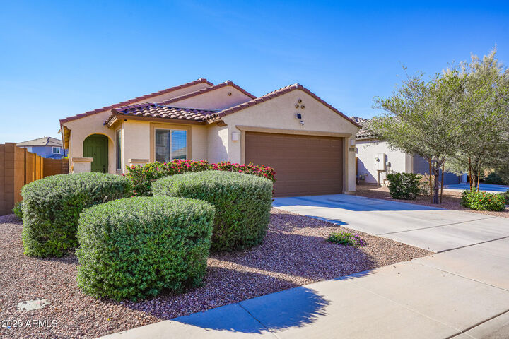 Property Photo: 20119 W Madison Street AZ 85326