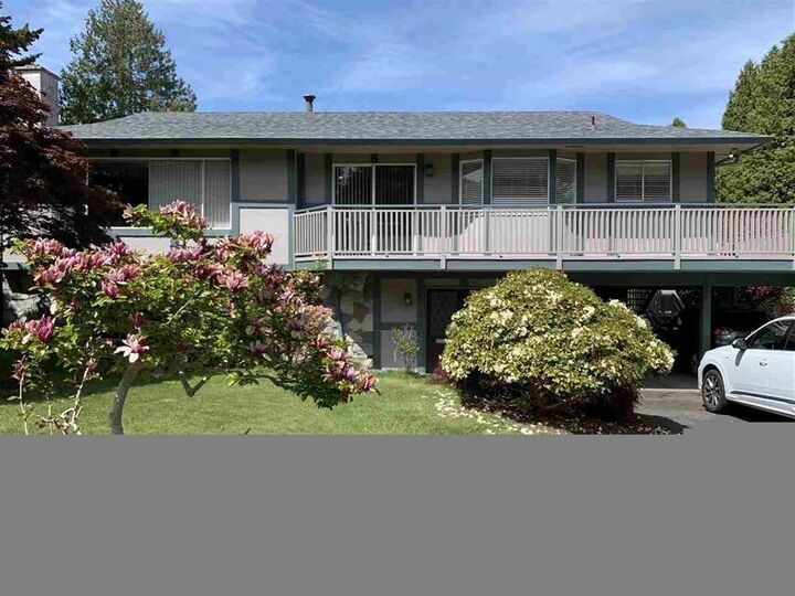 Property Photo: 5115 7B Avenue BC V4M 1S3