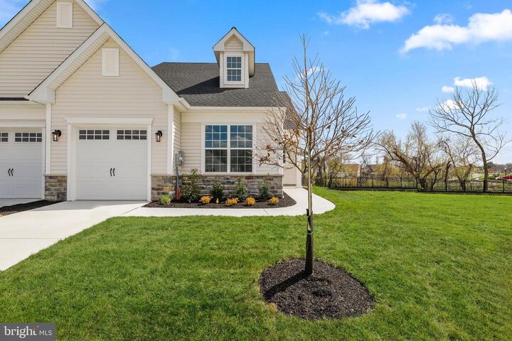 Property Photo: 9 Redkist Drive NJ 08062