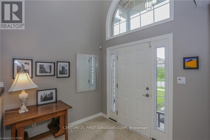 Photo de la propriété: 1162 Smither Road ON N6G 5R8