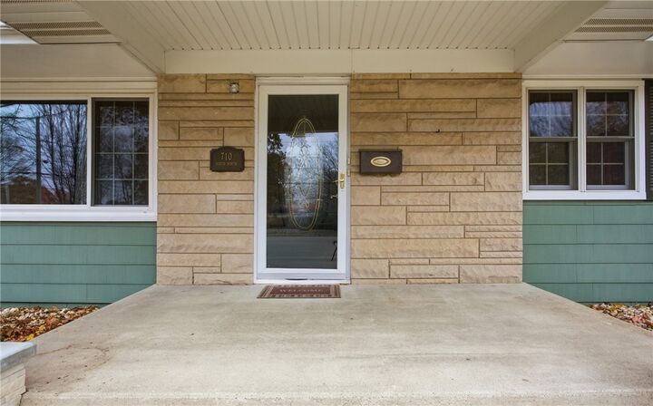 Property Photo: 710 N Worth Street IL 61951