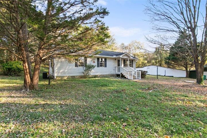 Property Photo: 711 Evans Street GA 30188