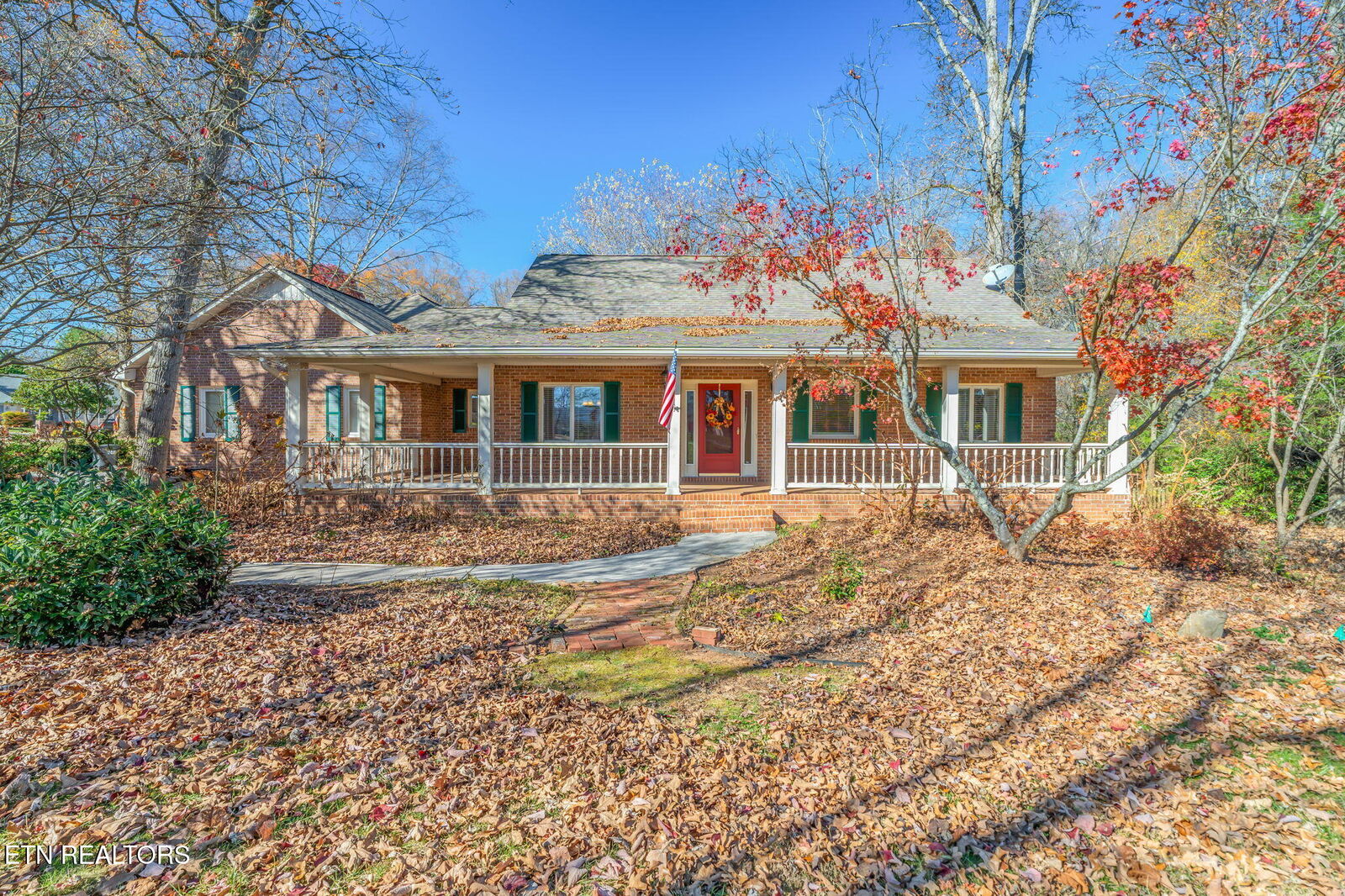 Property Photo: 1212 N Wingate Way TN 37803