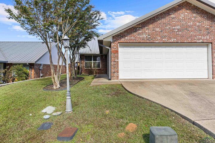 1807 Paverstone Lane  Longview TX 75605 photo