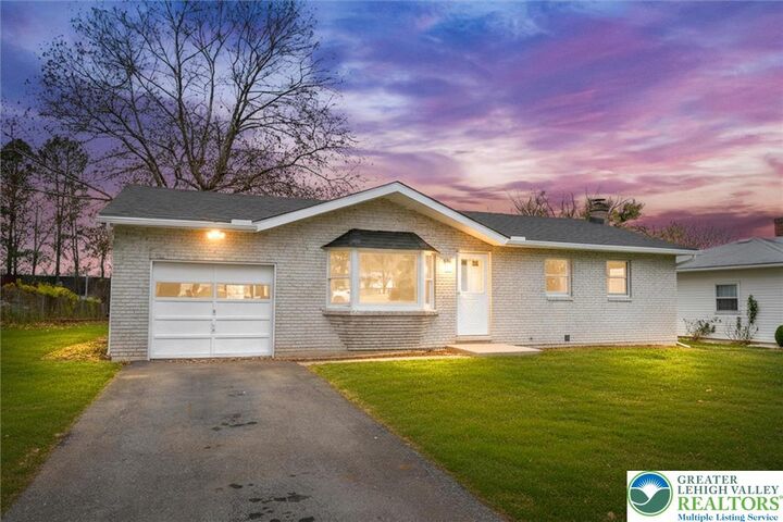 635 Berger Street  Salisbury Twp PA 18049 photo