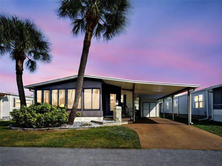 Property Photo:  2100 Kings Highway 1067  FL 33980 