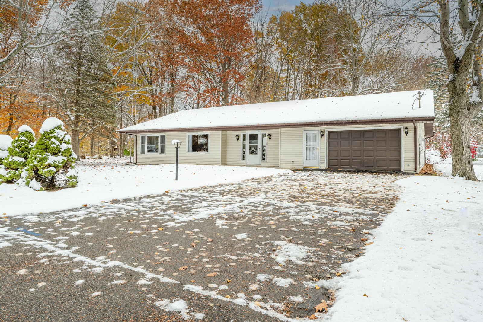 Property Photo: 5081 Woodward Avenue MI 49038