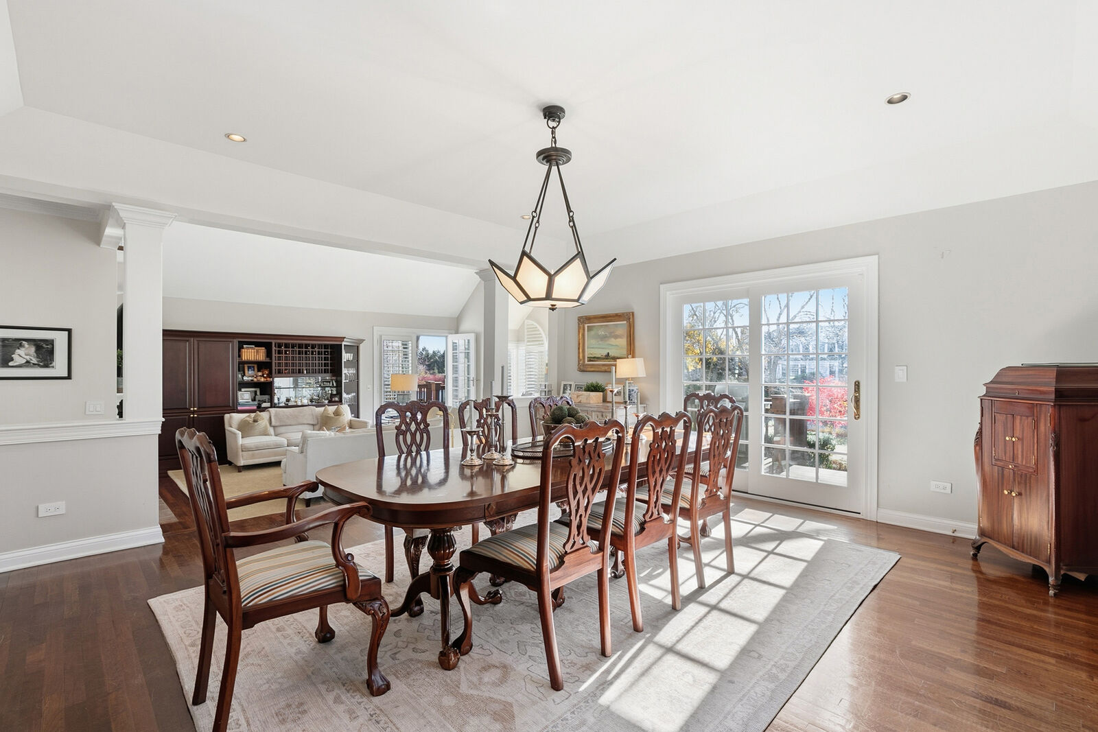 Property Photo:  1835 W North Pond Lane  IL 60045 