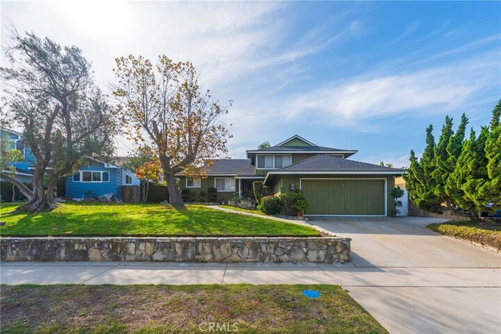 Property Photo:  1118 Fernrest Drive  CA 90710 