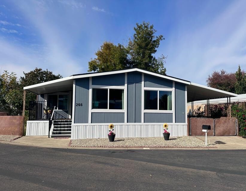 Property Photo: 266 Corto Lane 266 CA 95621
