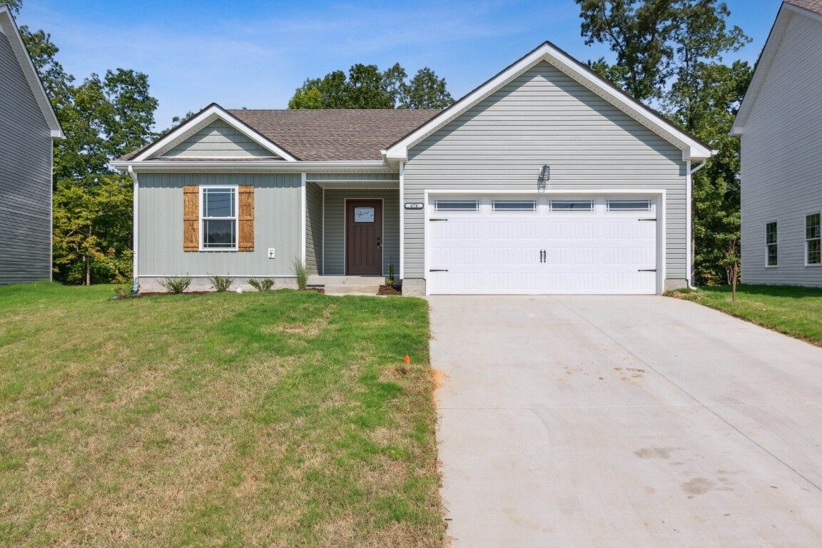 Property Photo: 1461 Isaiah Dr TN 37042
