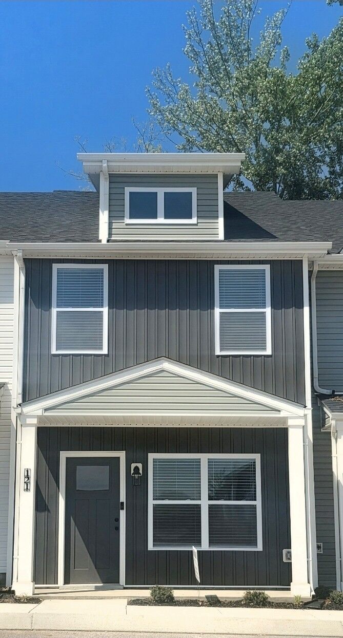 Property Photo:  121 Front Ridge Circle  TN 37040 