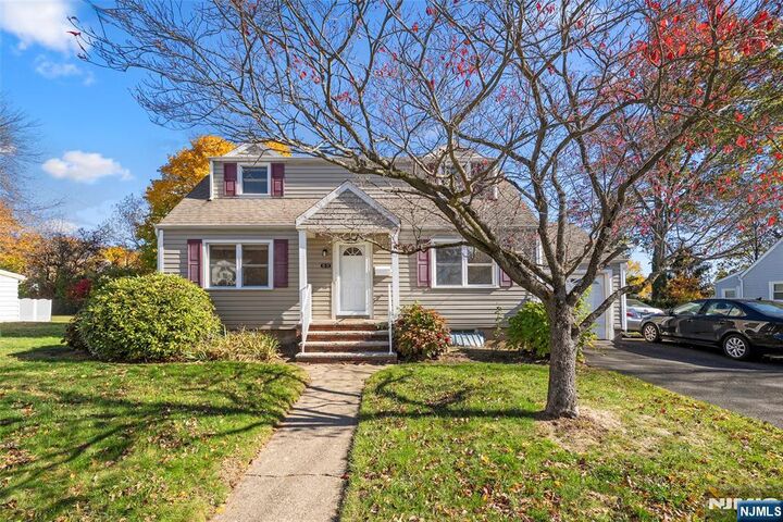 Property Photo:  12-71 Orchard Street  NJ 07410 