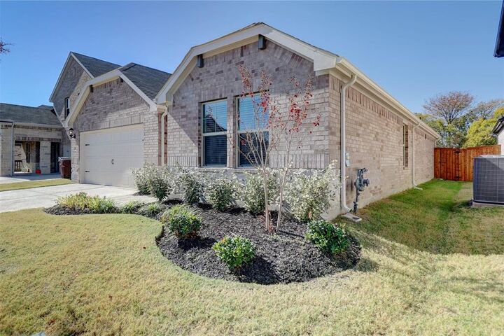 Property Photo: 3410 Pat Mayse Drive TX 75442