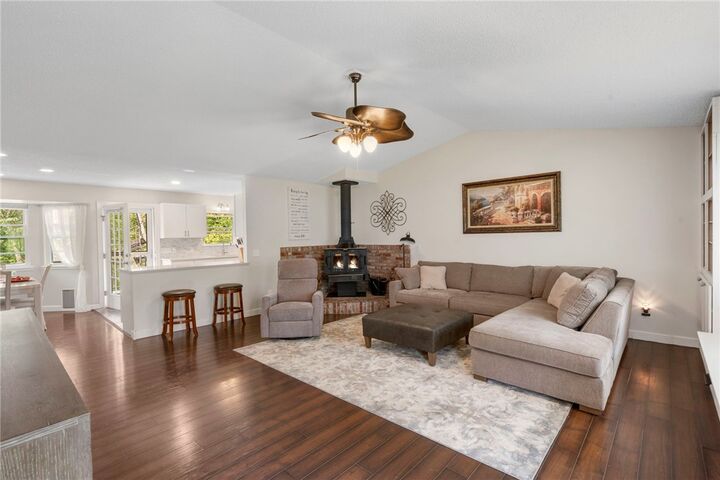 Property Photo: 9117 Grimes Drive AR 72756