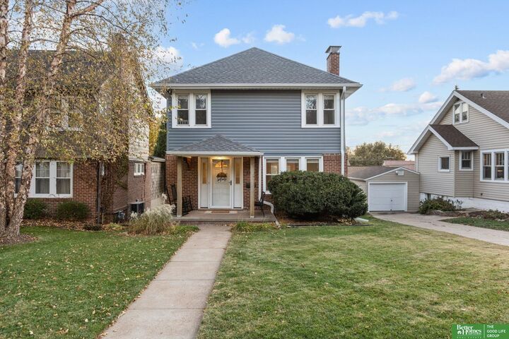 Property Photo:  4405 Woolworth Avenue  NE 68105 