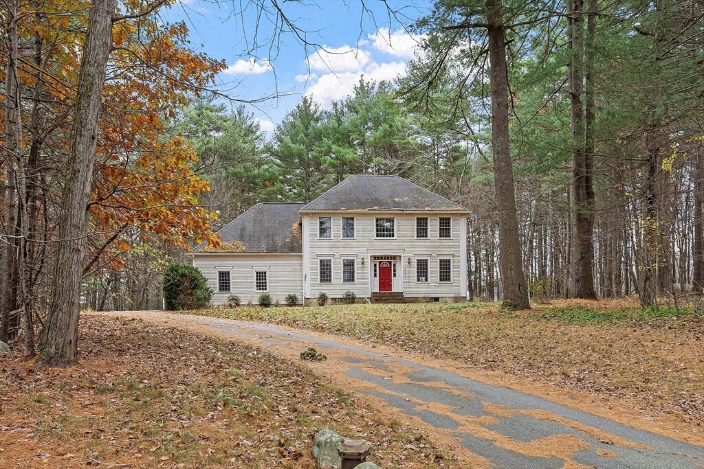 Property Photo: 96 Cedarwood Rd. MA 01719