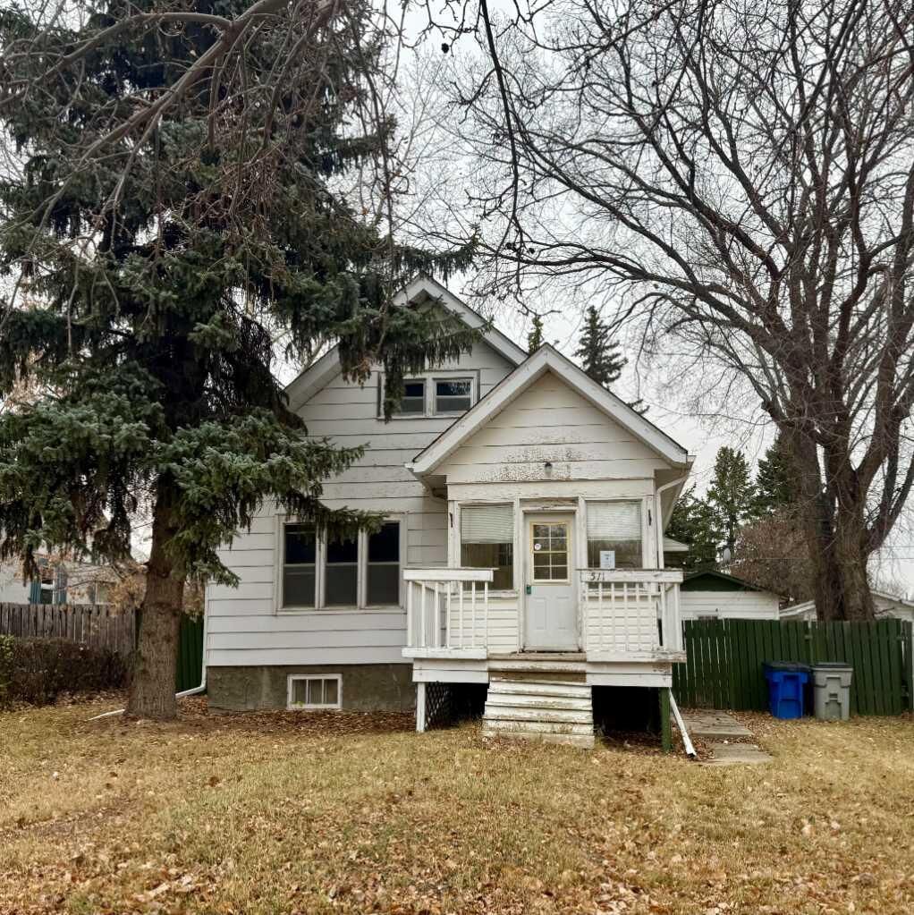 Property Photo: 5115 46 Street AB T0B 3S0