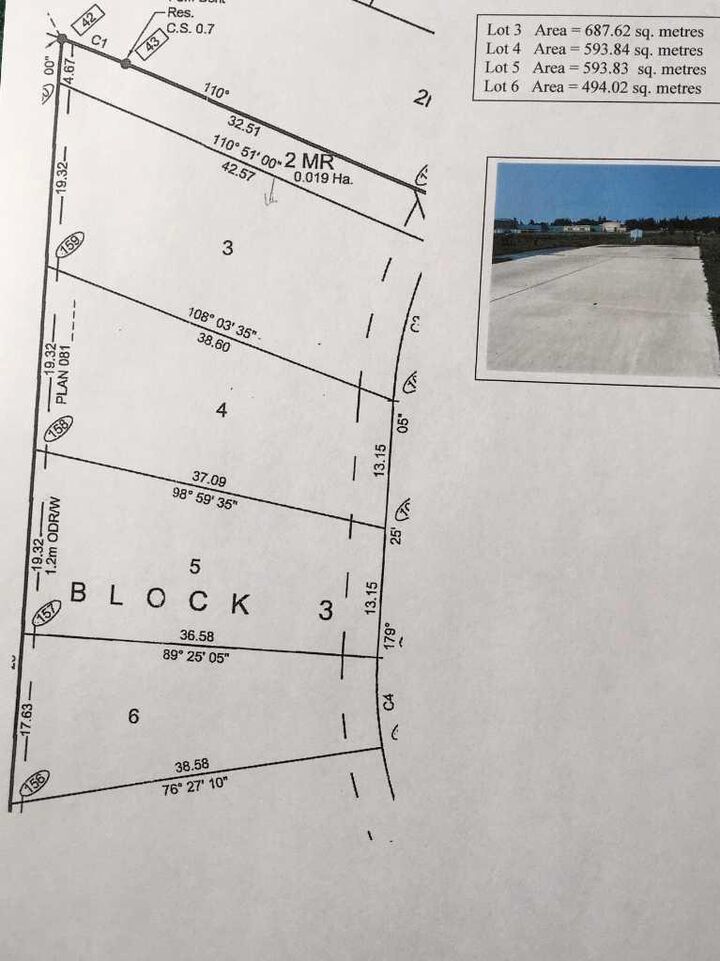 7 Cherry Lane SE — photo 1