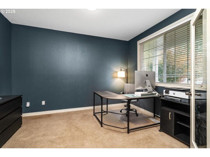 Property Photo: 10306 NE 45th Ave WA 98686