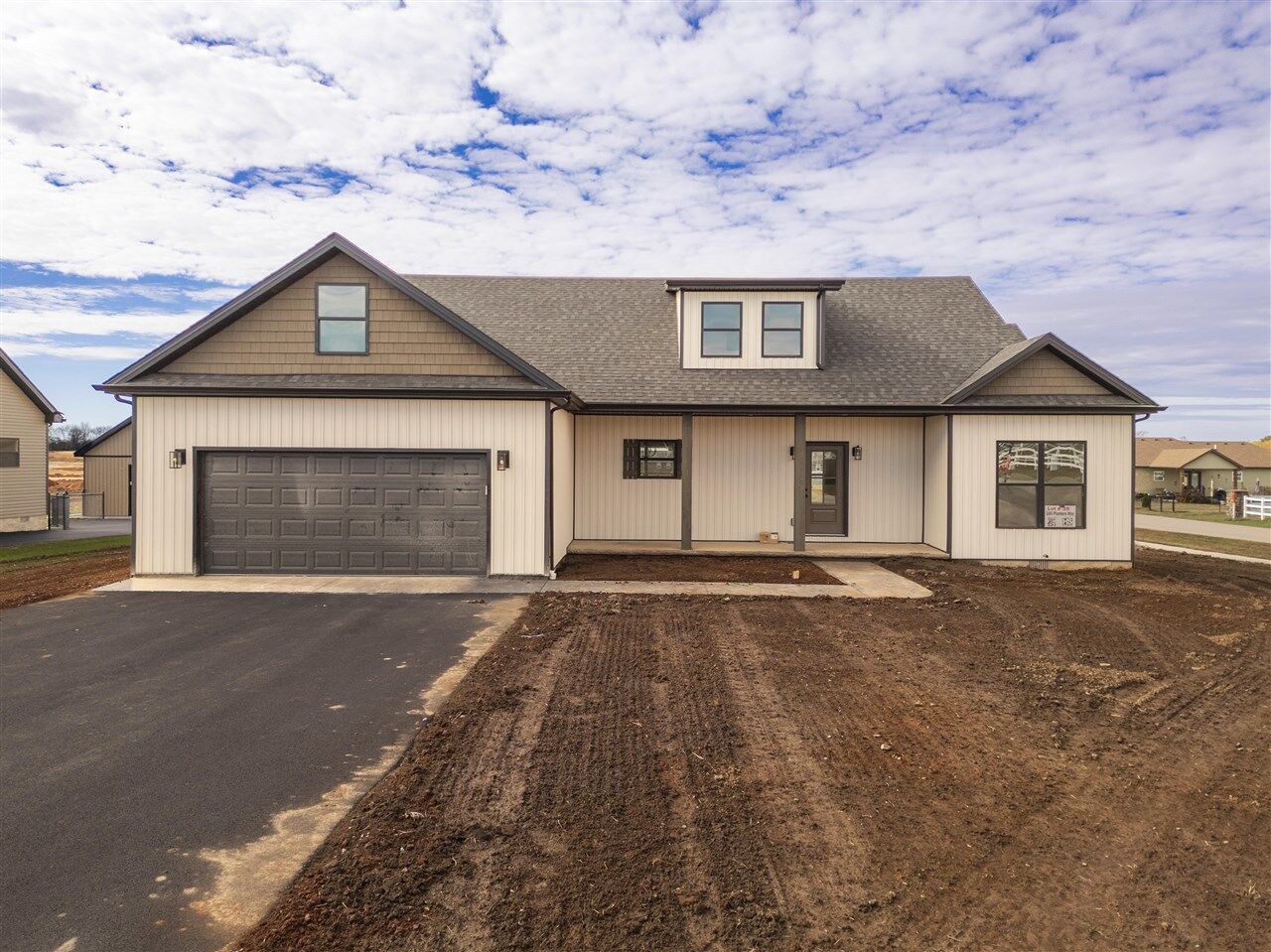 Property Photo: 100 Planters Way KY 42206