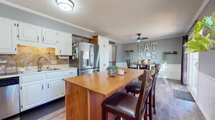 Property Photo: 415 S 28th Street IN 47374