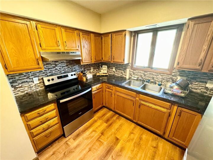 Property Photo:  25 Hanover Avenue 1st Fl Front  RI 02861 