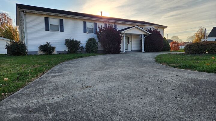 Property Photo: 360 Midland OH 45601