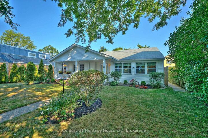 Property Photo: 662 Lakeshore Road ON L2A 1B9