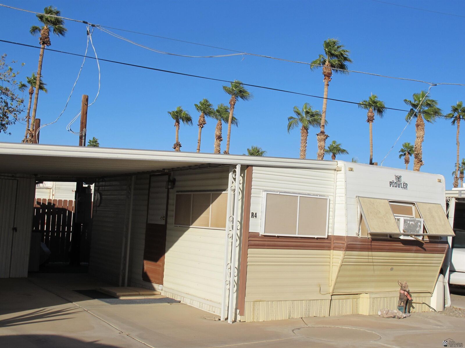 Property Photo: 1159 S Ave B R-4 AZ 85364
