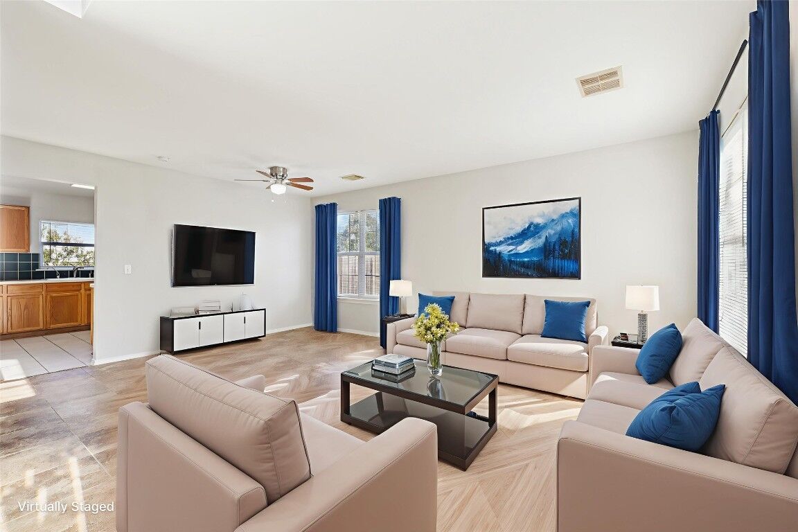 Property Photo:  924 Melted Candle Cove  TX 78660 