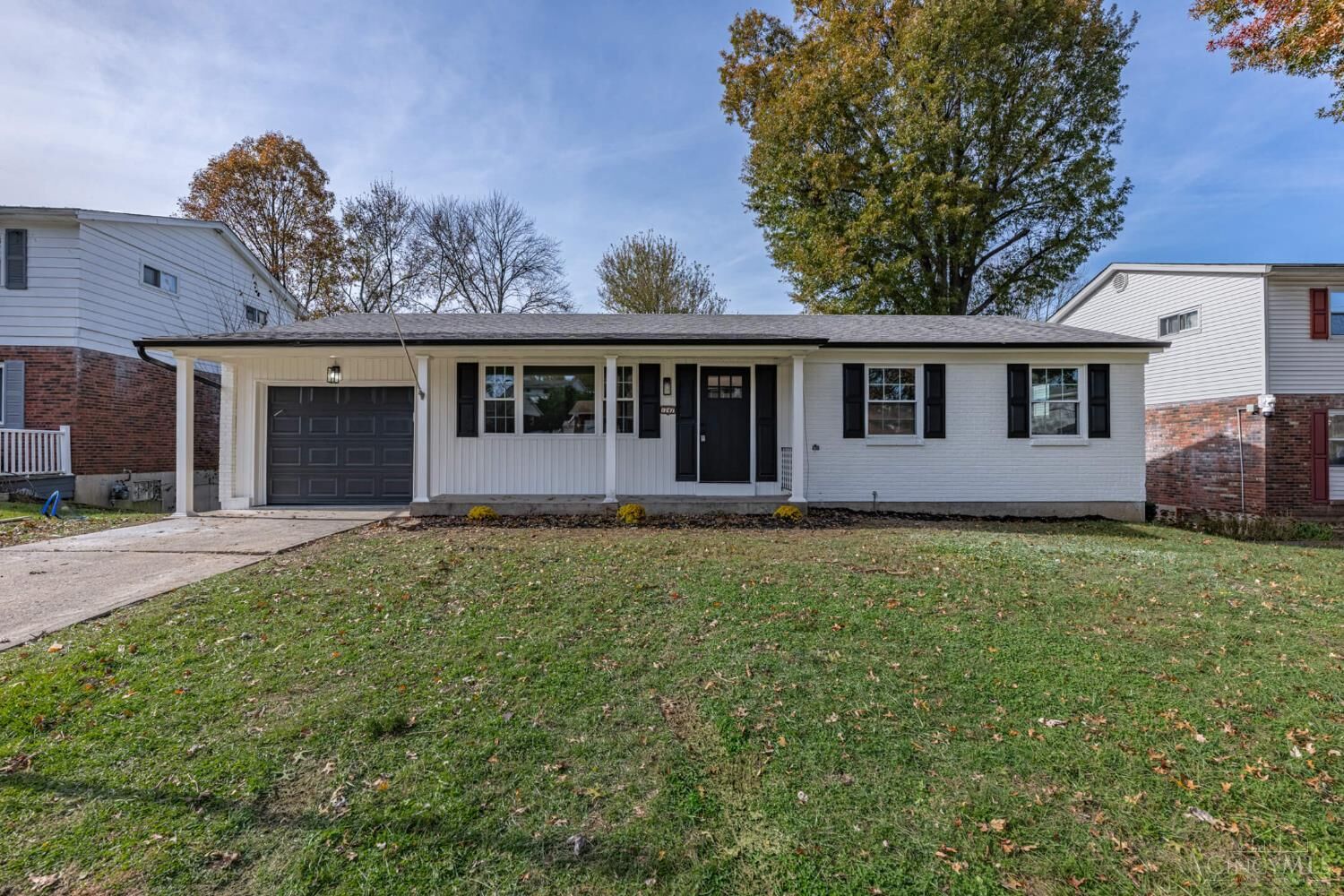 Property Photo: 1747 Summithills Drive OH 45255