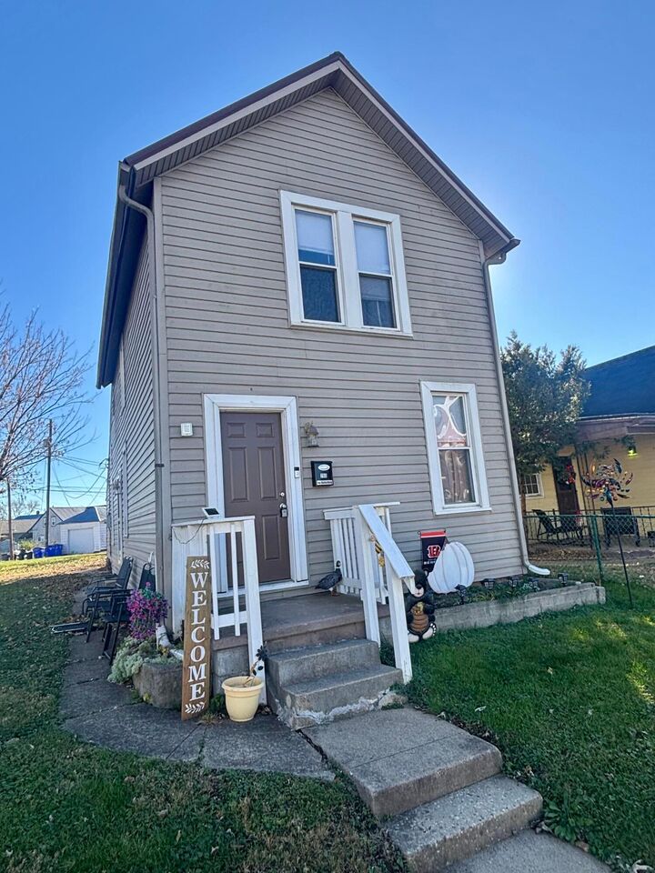 Property Photo: 760 E 4th Street OH 45601
