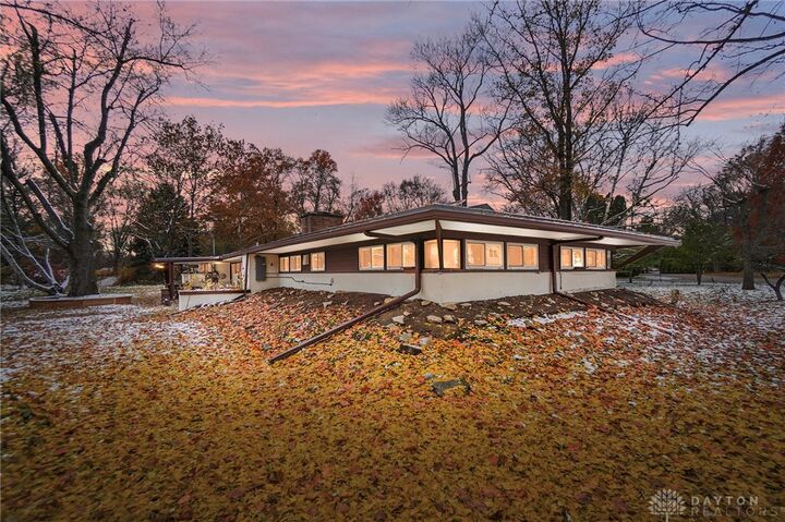 Property Photo: 202 Allen Street OH 45387