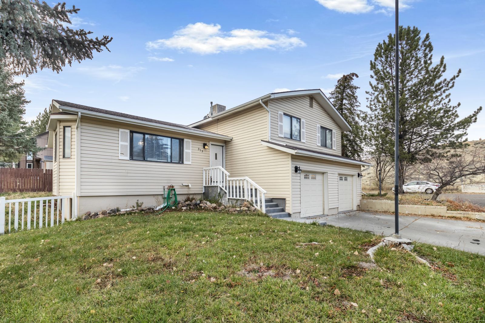 Property Photo: 375 Keppler Drive NV 89801