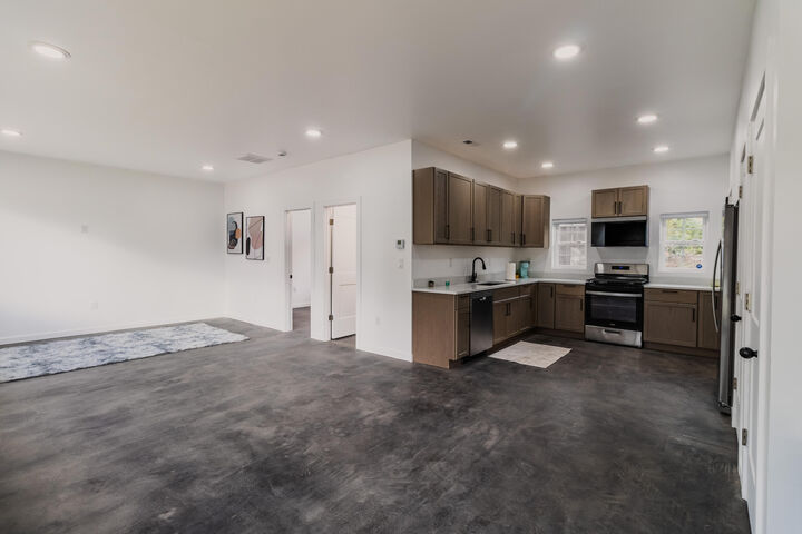 Property Photo: 5544 E 10th Avenue IN 46403