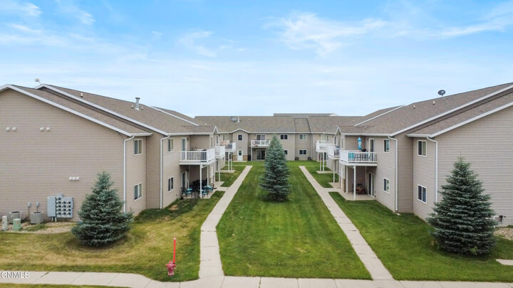 Property Photo: 4000 McKenzie Drive SE 7 ND 58554