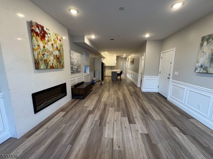 Property Photo:  274 Governor St  NJ 07501 