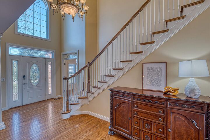 Property Photo:  2800 Briarcliff Drive  IN 47630 