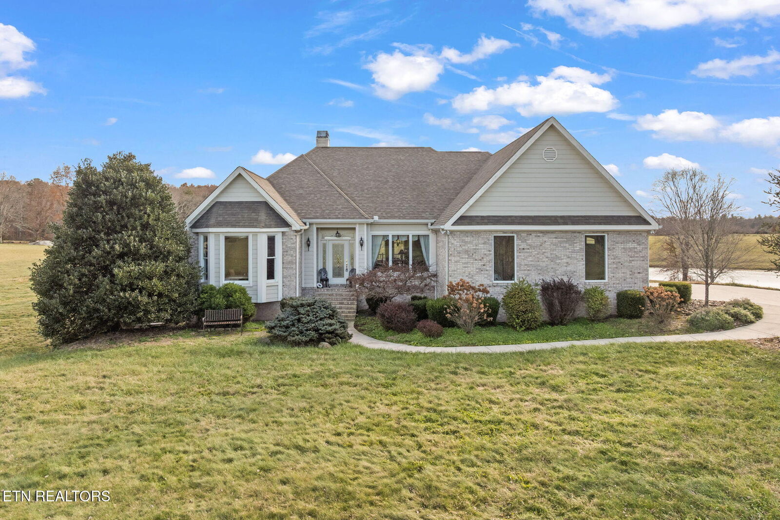 Property Photo: 135 Austin Lane TN 37726