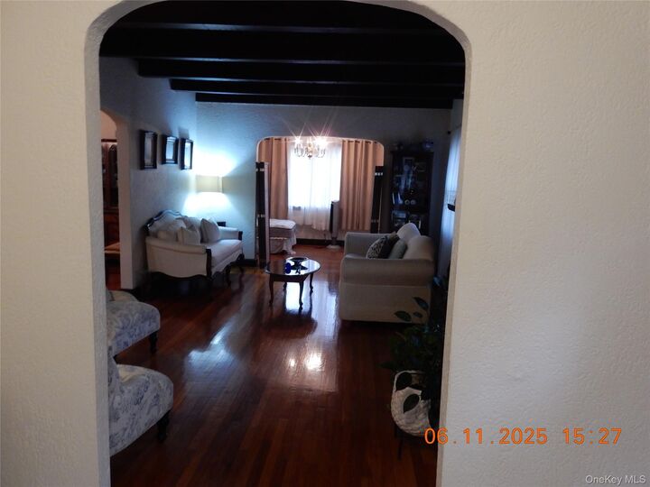 Property Photo:  85 Frederick Place Mount Vernon, Ny 10550  NY 10552 