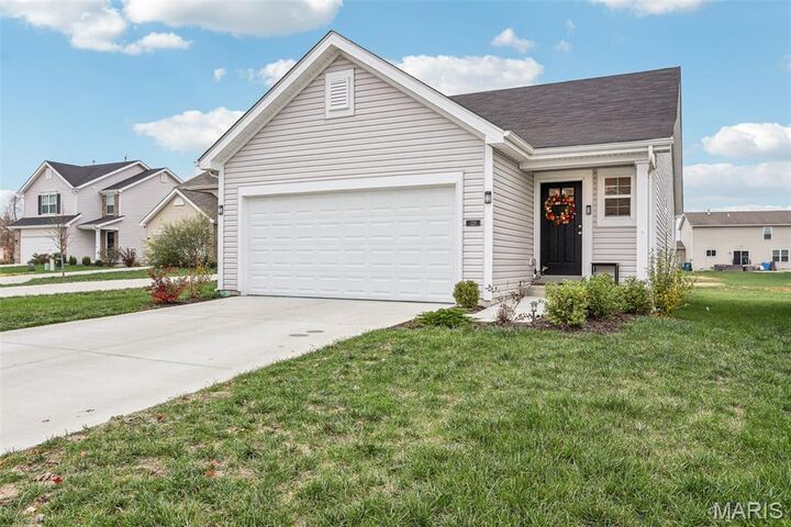 Property Photo: 328 Crestfield Court MO 63301