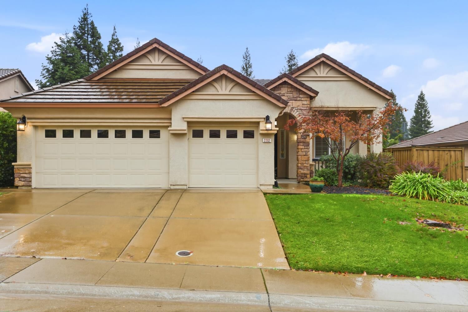 Property Photo:  2202 Stockman Circle  CA 95630 