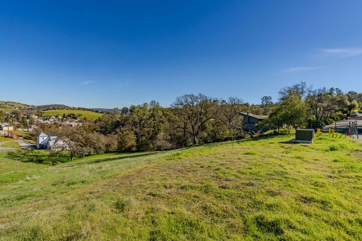 Property Photo:  52 David Drive  CA 95685 